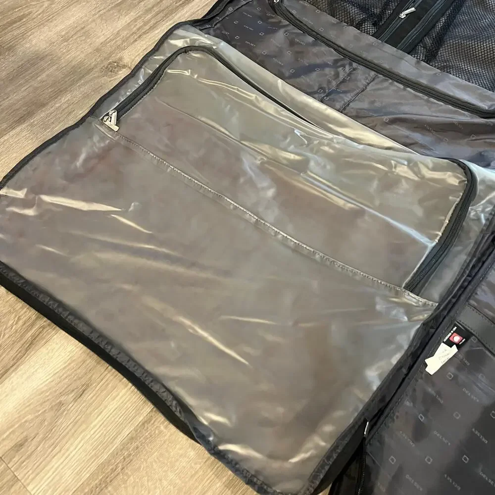 Delsey Folding Travel Garment Bag Black Suit Dress Cover Carry On Organizer